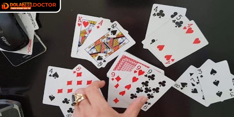 Quan sát kỹ để lựa chọn chiến lược phù hợp trước khi tham gia